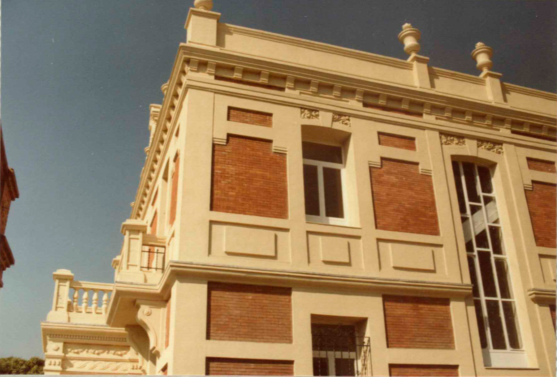Foundation against drug addiction - arvo arquitectura de Juan Foundation against drug addiction - arvo arquitectura de Juan