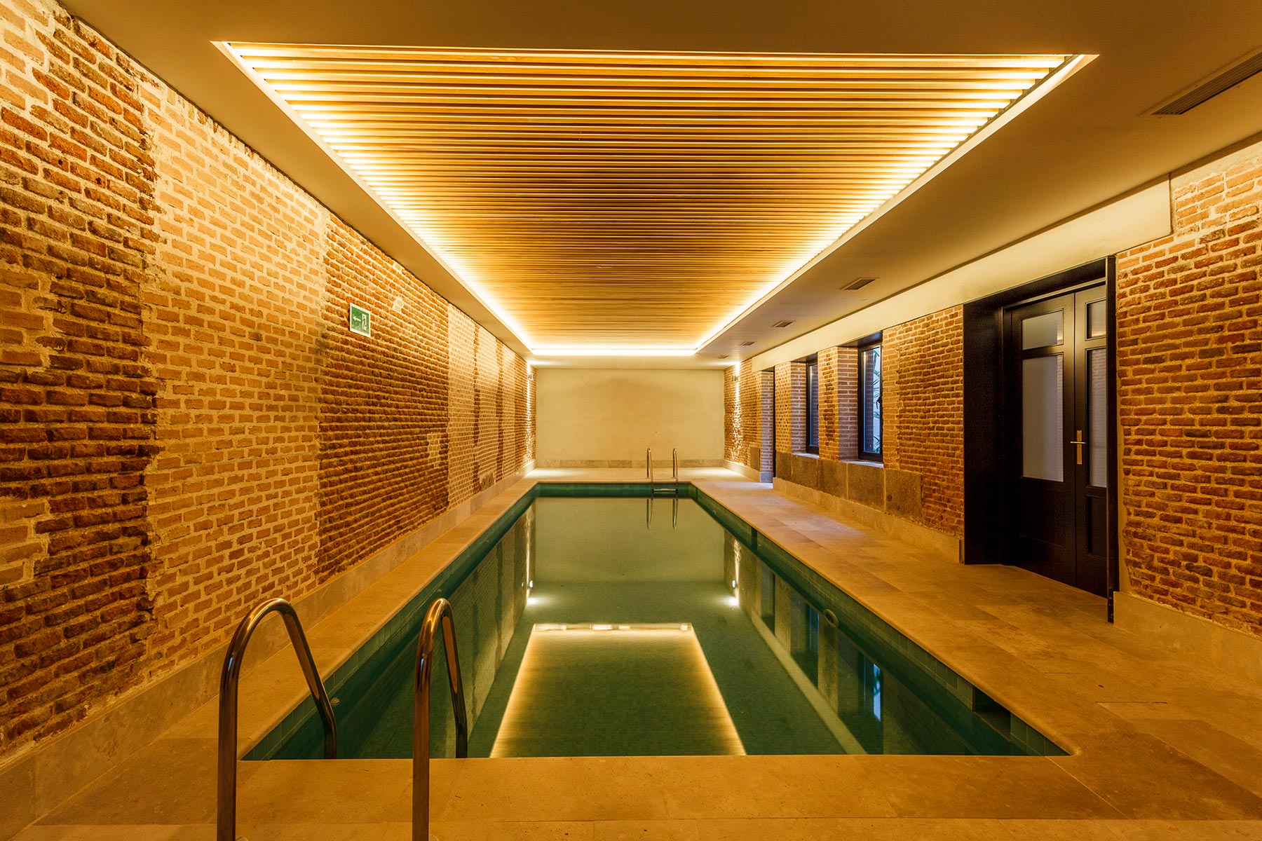 Zorrilla 19 residences - Arvo arquitectura | © Miguel Santesmases Zorrilla 19 residences - Arvo arquitectura | © Miguel Santesmases
